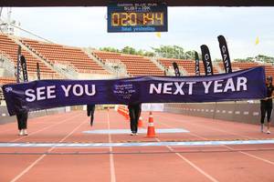 BIB: 020144
                            <button type="button" onclick="openModal(4573186)" class="btn btn-primary btn-sm float-right btn-popup" data-toggle="modal" data-target=".modal-high-quality">
                        <i class="fas fa-shopping-cart"></i> Add to Cart
                    </button>
                                            <button type="button" onclick="isThisMe(4573186, true)" class="btn btn-success btn-sm float-right btn-popup btn-isme hidden" data-toggle="tooltip" data-placement="bottom" title="นี่คือรูปของคุณใช่ไหม คลิกที่นี่เพื่อเอาเข้าอัลบั้ม">
                        <i class="fas fa-plus"></i> Add to album
                    </button>
                    <button type="button" onclick="isThisMe(4573186, false)" class="btn btn-warning btn-sm float-right btn-popup btn-isnotme hidden">
                        <i class="fas fa-ban"></i> Remove from album
                    </button>