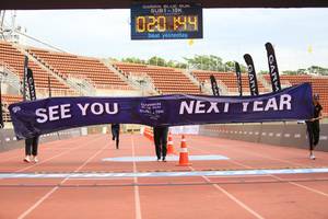 BIB: 020
                            <button type="button" onclick="openModal(4573182)" class="btn btn-primary btn-sm float-right btn-popup" data-toggle="modal" data-target=".modal-high-quality">
                        <i class="fas fa-shopping-cart"></i> Add to Cart
                    </button>
                                            <button type="button" onclick="isThisMe(4573182, true)" class="btn btn-success btn-sm float-right btn-popup btn-isme hidden" data-toggle="tooltip" data-placement="bottom" title="นี่คือรูปของคุณใช่ไหม คลิกที่นี่เพื่อเอาเข้าอัลบั้ม">
                        <i class="fas fa-plus"></i> Add to album
                    </button>
                    <button type="button" onclick="isThisMe(4573182, false)" class="btn btn-warning btn-sm float-right btn-popup btn-isnotme hidden">
                        <i class="fas fa-ban"></i> Remove from album
                    </button>