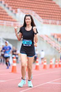 BIB: 1002
                            <button type="button" onclick="openModal(4568636)" class="btn btn-primary btn-sm float-right btn-popup" data-toggle="modal" data-target=".modal-high-quality">
                        <i class="fas fa-shopping-cart"></i> Add to Cart
                    </button>
                                            <button type="button" onclick="isThisMe(4568636, true)" class="btn btn-success btn-sm float-right btn-popup btn-isme hidden" data-toggle="tooltip" data-placement="bottom" title="นี่คือรูปของคุณใช่ไหม คลิกที่นี่เพื่อเอาเข้าอัลบั้ม">
                        <i class="fas fa-plus"></i> Add to album
                    </button>
                    <button type="button" onclick="isThisMe(4568636, false)" class="btn btn-warning btn-sm float-right btn-popup btn-isnotme hidden">
                        <i class="fas fa-ban"></i> Remove from album
                    </button>