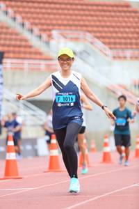 BIB: 1016
                            <button type="button" onclick="openModal(4570389)" class="btn btn-primary btn-sm float-right btn-popup" data-toggle="modal" data-target=".modal-high-quality">
                        <i class="fas fa-shopping-cart"></i> Add to Cart
                    </button>
                                            <button type="button" onclick="isThisMe(4570389, true)" class="btn btn-success btn-sm float-right btn-popup btn-isme hidden" data-toggle="tooltip" data-placement="bottom" title="นี่คือรูปของคุณใช่ไหม คลิกที่นี่เพื่อเอาเข้าอัลบั้ม">
                        <i class="fas fa-plus"></i> Add to album
                    </button>
                    <button type="button" onclick="isThisMe(4570389, false)" class="btn btn-warning btn-sm float-right btn-popup btn-isnotme hidden">
                        <i class="fas fa-ban"></i> Remove from album
                    </button>