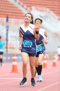 BIB: 1428, 435
                            <button type="button" onclick="openModal(4571013)" class="btn btn-primary btn-sm float-right btn-popup" data-toggle="modal" data-target=".modal-high-quality">
                        <i class="fas fa-shopping-cart"></i> Add to Cart
                    </button>
                                            <button type="button" onclick="isThisMe(4571013, true)" class="btn btn-success btn-sm float-right btn-popup btn-isme hidden" data-toggle="tooltip" data-placement="bottom" title="นี่คือรูปของคุณใช่ไหม คลิกที่นี่เพื่อเอาเข้าอัลบั้ม">
                        <i class="fas fa-plus"></i> Add to album
                    </button>
                    <button type="button" onclick="isThisMe(4571013, false)" class="btn btn-warning btn-sm float-right btn-popup btn-isnotme hidden">
                        <i class="fas fa-ban"></i> Remove from album
                    </button>