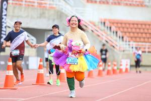 BIB: 1477
                            <button type="button" onclick="openModal(4572914)" class="btn btn-primary btn-sm float-right btn-popup" data-toggle="modal" data-target=".modal-high-quality">
                        <i class="fas fa-shopping-cart"></i> Add to Cart
                    </button>
                                            <button type="button" onclick="isThisMe(4572914, true)" class="btn btn-success btn-sm float-right btn-popup btn-isme hidden" data-toggle="tooltip" data-placement="bottom" title="นี่คือรูปของคุณใช่ไหม คลิกที่นี่เพื่อเอาเข้าอัลบั้ม">
                        <i class="fas fa-plus"></i> Add to album
                    </button>
                    <button type="button" onclick="isThisMe(4572914, false)" class="btn btn-warning btn-sm float-right btn-popup btn-isnotme hidden">
                        <i class="fas fa-ban"></i> Remove from album
                    </button>