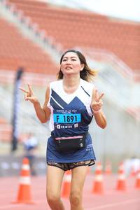 BIB: 1891
                            <button type="button" onclick="openModal(4572604)" class="btn btn-primary btn-sm float-right btn-popup" data-toggle="modal" data-target=".modal-high-quality">
                        <i class="fas fa-shopping-cart"></i> Add to Cart
                    </button>
                                            <button type="button" onclick="isThisMe(4572604, true)" class="btn btn-success btn-sm float-right btn-popup btn-isme hidden" data-toggle="tooltip" data-placement="bottom" title="นี่คือรูปของคุณใช่ไหม คลิกที่นี่เพื่อเอาเข้าอัลบั้ม">
                        <i class="fas fa-plus"></i> Add to album
                    </button>
                    <button type="button" onclick="isThisMe(4572604, false)" class="btn btn-warning btn-sm float-right btn-popup btn-isnotme hidden">
                        <i class="fas fa-ban"></i> Remove from album
                    </button>