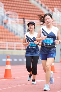 BIB: 1987, 1592
                            <button type="button" onclick="openModal(4572017)" class="btn btn-primary btn-sm float-right btn-popup" data-toggle="modal" data-target=".modal-high-quality">
                        <i class="fas fa-shopping-cart"></i> Add to Cart
                    </button>
                                            <button type="button" onclick="isThisMe(4572017, true)" class="btn btn-success btn-sm float-right btn-popup btn-isme hidden" data-toggle="tooltip" data-placement="bottom" title="นี่คือรูปของคุณใช่ไหม คลิกที่นี่เพื่อเอาเข้าอัลบั้ม">
                        <i class="fas fa-plus"></i> Add to album
                    </button>
                    <button type="button" onclick="isThisMe(4572017, false)" class="btn btn-warning btn-sm float-right btn-popup btn-isnotme hidden">
                        <i class="fas fa-ban"></i> Remove from album
                    </button>