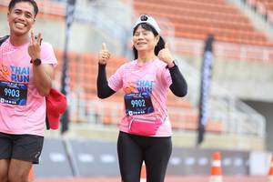 BIB: 9903, 9902
                            <button type="button" onclick="openModal(4572886)" class="btn btn-primary btn-sm float-right btn-popup" data-toggle="modal" data-target=".modal-high-quality">
                        <i class="fas fa-shopping-cart"></i> Add to Cart
                    </button>
                                            <button type="button" onclick="isThisMe(4572886, true)" class="btn btn-success btn-sm float-right btn-popup btn-isme hidden" data-toggle="tooltip" data-placement="bottom" title="นี่คือรูปของคุณใช่ไหม คลิกที่นี่เพื่อเอาเข้าอัลบั้ม">
                        <i class="fas fa-plus"></i> Add to album
                    </button>
                    <button type="button" onclick="isThisMe(4572886, false)" class="btn btn-warning btn-sm float-right btn-popup btn-isnotme hidden">
                        <i class="fas fa-ban"></i> Remove from album
                    </button>