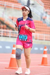 BIB: 2129
                            <button type="button" onclick="openModal(4572769)" class="btn btn-primary btn-sm float-right btn-popup" data-toggle="modal" data-target=".modal-high-quality">
                        <i class="fas fa-shopping-cart"></i> Add to Cart
                    </button>
                                            <button type="button" onclick="isThisMe(4572769, true)" class="btn btn-success btn-sm float-right btn-popup btn-isme hidden" data-toggle="tooltip" data-placement="bottom" title="นี่คือรูปของคุณใช่ไหม คลิกที่นี่เพื่อเอาเข้าอัลบั้ม">
                        <i class="fas fa-plus"></i> Add to album
                    </button>
                    <button type="button" onclick="isThisMe(4572769, false)" class="btn btn-warning btn-sm float-right btn-popup btn-isnotme hidden">
                        <i class="fas fa-ban"></i> Remove from album
                    </button>