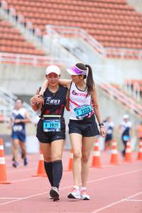 BIB: 2323, 1920
                            <button type="button" onclick="openModal(4568993)" class="btn btn-primary btn-sm float-right btn-popup" data-toggle="modal" data-target=".modal-high-quality">
                        <i class="fas fa-shopping-cart"></i> Add to Cart
                    </button>
                                            <button type="button" onclick="isThisMe(4568993, true)" class="btn btn-success btn-sm float-right btn-popup btn-isme hidden" data-toggle="tooltip" data-placement="bottom" title="นี่คือรูปของคุณใช่ไหม คลิกที่นี่เพื่อเอาเข้าอัลบั้ม">
                        <i class="fas fa-plus"></i> Add to album
                    </button>
                    <button type="button" onclick="isThisMe(4568993, false)" class="btn btn-warning btn-sm float-right btn-popup btn-isnotme hidden">
                        <i class="fas fa-ban"></i> Remove from album
                    </button>