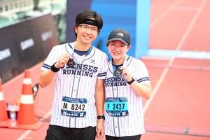 BIB: 8242, 2427
                            <button type="button" onclick="openModal(4594938)" class="btn btn-primary btn-sm float-right btn-popup" data-toggle="modal" data-target=".modal-high-quality">
                        <i class="fas fa-shopping-cart"></i> Add to Cart
                    </button>
                                            <button type="button" onclick="isThisMe(4594938, true)" class="btn btn-success btn-sm float-right btn-popup btn-isme hidden" data-toggle="tooltip" data-placement="bottom" title="นี่คือรูปของคุณใช่ไหม คลิกที่นี่เพื่อเอาเข้าอัลบั้ม">
                        <i class="fas fa-plus"></i> Add to album
                    </button>
                    <button type="button" onclick="isThisMe(4594938, false)" class="btn btn-warning btn-sm float-right btn-popup btn-isnotme hidden">
                        <i class="fas fa-ban"></i> Remove from album
                    </button>