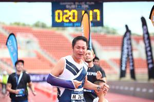 BIB: 020, 7611
                            <button type="button" onclick="openModal(4597839)" class="btn btn-primary btn-sm float-right btn-popup" data-toggle="modal" data-target=".modal-high-quality">
                        <i class="fas fa-shopping-cart"></i> Add to Cart
                    </button>
                                            <button type="button" onclick="isThisMe(4597839, true)" class="btn btn-success btn-sm float-right btn-popup btn-isme hidden" data-toggle="tooltip" data-placement="bottom" title="นี่คือรูปของคุณใช่ไหม คลิกที่นี่เพื่อเอาเข้าอัลบั้ม">
                        <i class="fas fa-plus"></i> Add to album
                    </button>
                    <button type="button" onclick="isThisMe(4597839, false)" class="btn btn-warning btn-sm float-right btn-popup btn-isnotme hidden">
                        <i class="fas fa-ban"></i> Remove from album
                    </button>