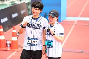 BIB: 8242, 2427
                            <button type="button" onclick="openModal(4594843)" class="btn btn-primary btn-sm float-right btn-popup" data-toggle="modal" data-target=".modal-high-quality">
                        <i class="fas fa-shopping-cart"></i> Add to Cart
                    </button>
                                            <button type="button" onclick="isThisMe(4594843, true)" class="btn btn-success btn-sm float-right btn-popup btn-isme hidden" data-toggle="tooltip" data-placement="bottom" title="นี่คือรูปของคุณใช่ไหม คลิกที่นี่เพื่อเอาเข้าอัลบั้ม">
                        <i class="fas fa-plus"></i> Add to album
                    </button>
                    <button type="button" onclick="isThisMe(4594843, false)" class="btn btn-warning btn-sm float-right btn-popup btn-isnotme hidden">
                        <i class="fas fa-ban"></i> Remove from album
                    </button>