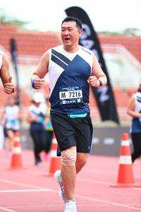 BIB: 7216
                            <button type="button" onclick="openModal(4589836)" class="btn btn-primary btn-sm float-right btn-popup" data-toggle="modal" data-target=".modal-high-quality">
                        <i class="fas fa-shopping-cart"></i> Add to Cart
                    </button>
                                            <button type="button" onclick="isThisMe(4589836, true)" class="btn btn-success btn-sm float-right btn-popup btn-isme hidden" data-toggle="tooltip" data-placement="bottom" title="นี่คือรูปของคุณใช่ไหม คลิกที่นี่เพื่อเอาเข้าอัลบั้ม">
                        <i class="fas fa-plus"></i> Add to album
                    </button>
                    <button type="button" onclick="isThisMe(4589836, false)" class="btn btn-warning btn-sm float-right btn-popup btn-isnotme hidden">
                        <i class="fas fa-ban"></i> Remove from album
                    </button>