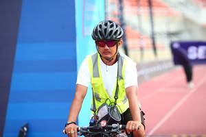 BIB: 
                            <button type="button" onclick="openModal(4597969)" class="btn btn-primary btn-sm float-right btn-popup" data-toggle="modal" data-target=".modal-high-quality">
                        <i class="fas fa-shopping-cart"></i> Add to Cart
                    </button>
                                            <button type="button" onclick="isThisMe(4597969, true)" class="btn btn-success btn-sm float-right btn-popup btn-isme hidden" data-toggle="tooltip" data-placement="bottom" title="นี่คือรูปของคุณใช่ไหม คลิกที่นี่เพื่อเอาเข้าอัลบั้ม">
                        <i class="fas fa-plus"></i> Add to album
                    </button>
                    <button type="button" onclick="isThisMe(4597969, false)" class="btn btn-warning btn-sm float-right btn-popup btn-isnotme hidden">
                        <i class="fas fa-ban"></i> Remove from album
                    </button>