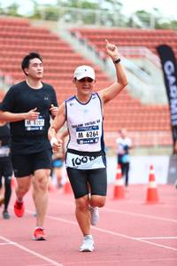 BIB: 8287, 6264, 100
                            <button type="button" onclick="openModal(4583282)" class="btn btn-primary btn-sm float-right btn-popup" data-toggle="modal" data-target=".modal-high-quality">
                        <i class="fas fa-shopping-cart"></i> Add to Cart
                    </button>
                                            <button type="button" onclick="isThisMe(4583282, true)" class="btn btn-success btn-sm float-right btn-popup btn-isme hidden" data-toggle="tooltip" data-placement="bottom" title="นี่คือรูปของคุณใช่ไหม คลิกที่นี่เพื่อเอาเข้าอัลบั้ม">
                        <i class="fas fa-plus"></i> Add to album
                    </button>
                    <button type="button" onclick="isThisMe(4583282, false)" class="btn btn-warning btn-sm float-right btn-popup btn-isnotme hidden">
                        <i class="fas fa-ban"></i> Remove from album
                    </button>