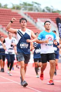 BIB: 5803
                            <button type="button" onclick="openModal(4577839)" class="btn btn-primary btn-sm float-right btn-popup" data-toggle="modal" data-target=".modal-high-quality">
                        <i class="fas fa-shopping-cart"></i> Add to Cart
                    </button>
                                            <button type="button" onclick="isThisMe(4577839, true)" class="btn btn-success btn-sm float-right btn-popup btn-isme hidden" data-toggle="tooltip" data-placement="bottom" title="นี่คือรูปของคุณใช่ไหม คลิกที่นี่เพื่อเอาเข้าอัลบั้ม">
                        <i class="fas fa-plus"></i> Add to album
                    </button>
                    <button type="button" onclick="isThisMe(4577839, false)" class="btn btn-warning btn-sm float-right btn-popup btn-isnotme hidden">
                        <i class="fas fa-ban"></i> Remove from album
                    </button>