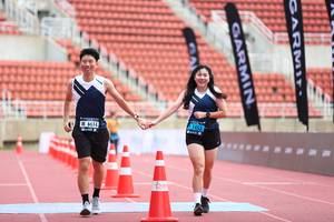 BIB: 1453, 6614
                            <button type="button" onclick="openModal(4597051)" class="btn btn-primary btn-sm float-right btn-popup" data-toggle="modal" data-target=".modal-high-quality">
                        <i class="fas fa-shopping-cart"></i> Add to Cart
                    </button>
                                            <button type="button" onclick="isThisMe(4597051, true)" class="btn btn-success btn-sm float-right btn-popup btn-isme hidden" data-toggle="tooltip" data-placement="bottom" title="นี่คือรูปของคุณใช่ไหม คลิกที่นี่เพื่อเอาเข้าอัลบั้ม">
                        <i class="fas fa-plus"></i> Add to album
                    </button>
                    <button type="button" onclick="isThisMe(4597051, false)" class="btn btn-warning btn-sm float-right btn-popup btn-isnotme hidden">
                        <i class="fas fa-ban"></i> Remove from album
                    </button>