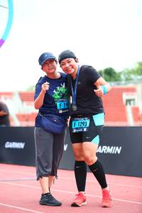 BIB: 1293
                            <button type="button" onclick="openModal(4592948)" class="btn btn-primary btn-sm float-right btn-popup" data-toggle="modal" data-target=".modal-high-quality">
                        <i class="fas fa-shopping-cart"></i> Add to Cart
                    </button>
                                            <button type="button" onclick="isThisMe(4592948, true)" class="btn btn-success btn-sm float-right btn-popup btn-isme hidden" data-toggle="tooltip" data-placement="bottom" title="นี่คือรูปของคุณใช่ไหม คลิกที่นี่เพื่อเอาเข้าอัลบั้ม">
                        <i class="fas fa-plus"></i> Add to album
                    </button>
                    <button type="button" onclick="isThisMe(4592948, false)" class="btn btn-warning btn-sm float-right btn-popup btn-isnotme hidden">
                        <i class="fas fa-ban"></i> Remove from album
                    </button>