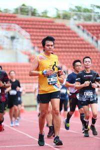 BIB: 7720, 5929
                            <button type="button" onclick="openModal(4583042)" class="btn btn-primary btn-sm float-right btn-popup" data-toggle="modal" data-target=".modal-high-quality">
                        <i class="fas fa-shopping-cart"></i> Add to Cart
                    </button>
                                            <button type="button" onclick="isThisMe(4583042, true)" class="btn btn-success btn-sm float-right btn-popup btn-isme hidden" data-toggle="tooltip" data-placement="bottom" title="นี่คือรูปของคุณใช่ไหม คลิกที่นี่เพื่อเอาเข้าอัลบั้ม">
                        <i class="fas fa-plus"></i> Add to album
                    </button>
                    <button type="button" onclick="isThisMe(4583042, false)" class="btn btn-warning btn-sm float-right btn-popup btn-isnotme hidden">
                        <i class="fas fa-ban"></i> Remove from album
                    </button>