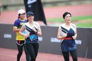 BIB: 1332
                            <button type="button" onclick="openModal(4576137)" class="btn btn-primary btn-sm float-right btn-popup" data-toggle="modal" data-target=".modal-high-quality">
                        <i class="fas fa-shopping-cart"></i> Add to Cart
                    </button>
                                            <button type="button" onclick="isThisMe(4576137, true)" class="btn btn-success btn-sm float-right btn-popup btn-isme hidden" data-toggle="tooltip" data-placement="bottom" title="นี่คือรูปของคุณใช่ไหม คลิกที่นี่เพื่อเอาเข้าอัลบั้ม">
                        <i class="fas fa-plus"></i> Add to album
                    </button>
                    <button type="button" onclick="isThisMe(4576137, false)" class="btn btn-warning btn-sm float-right btn-popup btn-isnotme hidden">
                        <i class="fas fa-ban"></i> Remove from album
                    </button>