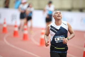 BIB: 5619
                            <button type="button" onclick="openModal(4574278)" class="btn btn-primary btn-sm float-right btn-popup" data-toggle="modal" data-target=".modal-high-quality">
                        <i class="fas fa-shopping-cart"></i> Add to Cart
                    </button>
                                            <button type="button" onclick="isThisMe(4574278, true)" class="btn btn-success btn-sm float-right btn-popup btn-isme hidden" data-toggle="tooltip" data-placement="bottom" title="นี่คือรูปของคุณใช่ไหม คลิกที่นี่เพื่อเอาเข้าอัลบั้ม">
                        <i class="fas fa-plus"></i> Add to album
                    </button>
                    <button type="button" onclick="isThisMe(4574278, false)" class="btn btn-warning btn-sm float-right btn-popup btn-isnotme hidden">
                        <i class="fas fa-ban"></i> Remove from album
                    </button>