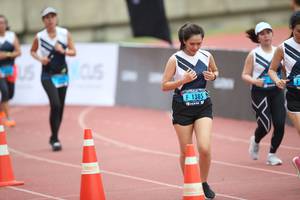 BIB: 1385
                            <button type="button" onclick="openModal(4575359)" class="btn btn-primary btn-sm float-right btn-popup" data-toggle="modal" data-target=".modal-high-quality">
                        <i class="fas fa-shopping-cart"></i> Add to Cart
                    </button>
                                            <button type="button" onclick="isThisMe(4575359, true)" class="btn btn-success btn-sm float-right btn-popup btn-isme hidden" data-toggle="tooltip" data-placement="bottom" title="นี่คือรูปของคุณใช่ไหม คลิกที่นี่เพื่อเอาเข้าอัลบั้ม">
                        <i class="fas fa-plus"></i> Add to album
                    </button>
                    <button type="button" onclick="isThisMe(4575359, false)" class="btn btn-warning btn-sm float-right btn-popup btn-isnotme hidden">
                        <i class="fas fa-ban"></i> Remove from album
                    </button>