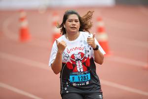 BIB: 1283
                            <button type="button" onclick="openModal(4577568)" class="btn btn-primary btn-sm float-right btn-popup" data-toggle="modal" data-target=".modal-high-quality">
                        <i class="fas fa-shopping-cart"></i> Add to Cart
                    </button>
                                            <button type="button" onclick="isThisMe(4577568, true)" class="btn btn-success btn-sm float-right btn-popup btn-isme hidden" data-toggle="tooltip" data-placement="bottom" title="นี่คือรูปของคุณใช่ไหม คลิกที่นี่เพื่อเอาเข้าอัลบั้ม">
                        <i class="fas fa-plus"></i> Add to album
                    </button>
                    <button type="button" onclick="isThisMe(4577568, false)" class="btn btn-warning btn-sm float-right btn-popup btn-isnotme hidden">
                        <i class="fas fa-ban"></i> Remove from album
                    </button>