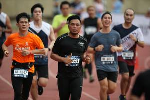 BIB: 324, 6013, 5847
                            <button type="button" onclick="openModal(4567533)" class="btn btn-primary btn-sm float-right btn-popup" data-toggle="modal" data-target=".modal-high-quality">
                        <i class="fas fa-shopping-cart"></i> Add to Cart
                    </button>
                                            <button type="button" onclick="isThisMe(4567533, true)" class="btn btn-success btn-sm float-right btn-popup btn-isme hidden" data-toggle="tooltip" data-placement="bottom" title="นี่คือรูปของคุณใช่ไหม คลิกที่นี่เพื่อเอาเข้าอัลบั้ม">
                        <i class="fas fa-plus"></i> Add to album
                    </button>
                    <button type="button" onclick="isThisMe(4567533, false)" class="btn btn-warning btn-sm float-right btn-popup btn-isnotme hidden">
                        <i class="fas fa-ban"></i> Remove from album
                    </button>