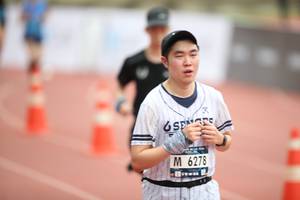 BIB: 6278
                            <button type="button" onclick="openModal(4573433)" class="btn btn-primary btn-sm float-right btn-popup" data-toggle="modal" data-target=".modal-high-quality">
                        <i class="fas fa-shopping-cart"></i> Add to Cart
                    </button>
                                            <button type="button" onclick="isThisMe(4573433, true)" class="btn btn-success btn-sm float-right btn-popup btn-isme hidden" data-toggle="tooltip" data-placement="bottom" title="นี่คือรูปของคุณใช่ไหม คลิกที่นี่เพื่อเอาเข้าอัลบั้ม">
                        <i class="fas fa-plus"></i> Add to album
                    </button>
                    <button type="button" onclick="isThisMe(4573433, false)" class="btn btn-warning btn-sm float-right btn-popup btn-isnotme hidden">
                        <i class="fas fa-ban"></i> Remove from album
                    </button>