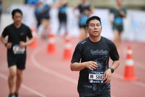 BIB: 5882
                            <button type="button" onclick="openModal(4574836)" class="btn btn-primary btn-sm float-right btn-popup" data-toggle="modal" data-target=".modal-high-quality">
                        <i class="fas fa-shopping-cart"></i> Add to Cart
                    </button>
                                            <button type="button" onclick="isThisMe(4574836, true)" class="btn btn-success btn-sm float-right btn-popup btn-isme hidden" data-toggle="tooltip" data-placement="bottom" title="นี่คือรูปของคุณใช่ไหม คลิกที่นี่เพื่อเอาเข้าอัลบั้ม">
                        <i class="fas fa-plus"></i> Add to album
                    </button>
                    <button type="button" onclick="isThisMe(4574836, false)" class="btn btn-warning btn-sm float-right btn-popup btn-isnotme hidden">
                        <i class="fas fa-ban"></i> Remove from album
                    </button>