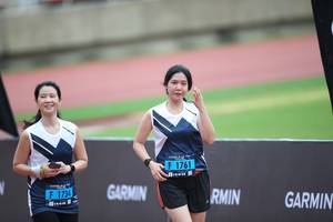 BIB: 1761, 1734
                            <button type="button" onclick="openModal(4576982)" class="btn btn-primary btn-sm float-right btn-popup" data-toggle="modal" data-target=".modal-high-quality">
                        <i class="fas fa-shopping-cart"></i> Add to Cart
                    </button>
                                            <button type="button" onclick="isThisMe(4576982, true)" class="btn btn-success btn-sm float-right btn-popup btn-isme hidden" data-toggle="tooltip" data-placement="bottom" title="นี่คือรูปของคุณใช่ไหม คลิกที่นี่เพื่อเอาเข้าอัลบั้ม">
                        <i class="fas fa-plus"></i> Add to album
                    </button>
                    <button type="button" onclick="isThisMe(4576982, false)" class="btn btn-warning btn-sm float-right btn-popup btn-isnotme hidden">
                        <i class="fas fa-ban"></i> Remove from album
                    </button>