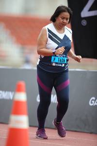 BIB: 1626
                            <button type="button" onclick="openModal(4577711)" class="btn btn-primary btn-sm float-right btn-popup" data-toggle="modal" data-target=".modal-high-quality">
                        <i class="fas fa-shopping-cart"></i> Add to Cart
                    </button>
                                            <button type="button" onclick="isThisMe(4577711, true)" class="btn btn-success btn-sm float-right btn-popup btn-isme hidden" data-toggle="tooltip" data-placement="bottom" title="นี่คือรูปของคุณใช่ไหม คลิกที่นี่เพื่อเอาเข้าอัลบั้ม">
                        <i class="fas fa-plus"></i> Add to album
                    </button>
                    <button type="button" onclick="isThisMe(4577711, false)" class="btn btn-warning btn-sm float-right btn-popup btn-isnotme hidden">
                        <i class="fas fa-ban"></i> Remove from album
                    </button>