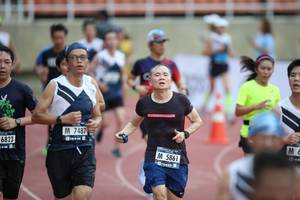 BIB: 7487, 6823, 5861
                            <button type="button" onclick="openModal(4566828)" class="btn btn-primary btn-sm float-right btn-popup" data-toggle="modal" data-target=".modal-high-quality">
                        <i class="fas fa-shopping-cart"></i> Add to Cart
                    </button>
                                            <button type="button" onclick="isThisMe(4566828, true)" class="btn btn-success btn-sm float-right btn-popup btn-isme hidden" data-toggle="tooltip" data-placement="bottom" title="นี่คือรูปของคุณใช่ไหม คลิกที่นี่เพื่อเอาเข้าอัลบั้ม">
                        <i class="fas fa-plus"></i> Add to album
                    </button>
                    <button type="button" onclick="isThisMe(4566828, false)" class="btn btn-warning btn-sm float-right btn-popup btn-isnotme hidden">
                        <i class="fas fa-ban"></i> Remove from album
                    </button>