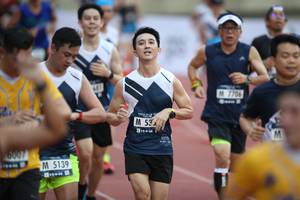 BIB: 7706, 6007, 5139
                            <button type="button" onclick="openModal(4567215)" class="btn btn-primary btn-sm float-right btn-popup" data-toggle="modal" data-target=".modal-high-quality">
                        <i class="fas fa-shopping-cart"></i> Add to Cart
                    </button>
                                            <button type="button" onclick="isThisMe(4567215, true)" class="btn btn-success btn-sm float-right btn-popup btn-isme hidden" data-toggle="tooltip" data-placement="bottom" title="นี่คือรูปของคุณใช่ไหม คลิกที่นี่เพื่อเอาเข้าอัลบั้ม">
                        <i class="fas fa-plus"></i> Add to album
                    </button>
                    <button type="button" onclick="isThisMe(4567215, false)" class="btn btn-warning btn-sm float-right btn-popup btn-isnotme hidden">
                        <i class="fas fa-ban"></i> Remove from album
                    </button>