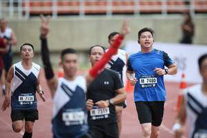 BIB: 7480, 7136, 7319
                            <button type="button" onclick="openModal(4568883)" class="btn btn-primary btn-sm float-right btn-popup" data-toggle="modal" data-target=".modal-high-quality">
                        <i class="fas fa-shopping-cart"></i> Add to Cart
                    </button>
                                            <button type="button" onclick="isThisMe(4568883, true)" class="btn btn-success btn-sm float-right btn-popup btn-isme hidden" data-toggle="tooltip" data-placement="bottom" title="นี่คือรูปของคุณใช่ไหม คลิกที่นี่เพื่อเอาเข้าอัลบั้ม">
                        <i class="fas fa-plus"></i> Add to album
                    </button>
                    <button type="button" onclick="isThisMe(4568883, false)" class="btn btn-warning btn-sm float-right btn-popup btn-isnotme hidden">
                        <i class="fas fa-ban"></i> Remove from album
                    </button>