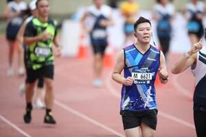 BIB: 6621
                            <button type="button" onclick="openModal(4571380)" class="btn btn-primary btn-sm float-right btn-popup" data-toggle="modal" data-target=".modal-high-quality">
                        <i class="fas fa-shopping-cart"></i> Add to Cart
                    </button>
                                            <button type="button" onclick="isThisMe(4571380, true)" class="btn btn-success btn-sm float-right btn-popup btn-isme hidden" data-toggle="tooltip" data-placement="bottom" title="นี่คือรูปของคุณใช่ไหม คลิกที่นี่เพื่อเอาเข้าอัลบั้ม">
                        <i class="fas fa-plus"></i> Add to album
                    </button>
                    <button type="button" onclick="isThisMe(4571380, false)" class="btn btn-warning btn-sm float-right btn-popup btn-isnotme hidden">
                        <i class="fas fa-ban"></i> Remove from album
                    </button>