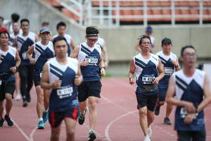 BIB: 8410, 825
                            <button type="button" onclick="openModal(4569391)" class="btn btn-primary btn-sm float-right btn-popup" data-toggle="modal" data-target=".modal-high-quality">
                        <i class="fas fa-shopping-cart"></i> Add to Cart
                    </button>
                                            <button type="button" onclick="isThisMe(4569391, true)" class="btn btn-success btn-sm float-right btn-popup btn-isme hidden" data-toggle="tooltip" data-placement="bottom" title="นี่คือรูปของคุณใช่ไหม คลิกที่นี่เพื่อเอาเข้าอัลบั้ม">
                        <i class="fas fa-plus"></i> Add to album
                    </button>
                    <button type="button" onclick="isThisMe(4569391, false)" class="btn btn-warning btn-sm float-right btn-popup btn-isnotme hidden">
                        <i class="fas fa-ban"></i> Remove from album
                    </button>