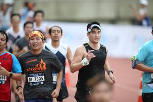 BIB: 354, 7505
                            <button type="button" onclick="openModal(4566394)" class="btn btn-primary btn-sm float-right btn-popup" data-toggle="modal" data-target=".modal-high-quality">
                        <i class="fas fa-shopping-cart"></i> Add to Cart
                    </button>
                                            <button type="button" onclick="isThisMe(4566394, true)" class="btn btn-success btn-sm float-right btn-popup btn-isme hidden" data-toggle="tooltip" data-placement="bottom" title="นี่คือรูปของคุณใช่ไหม คลิกที่นี่เพื่อเอาเข้าอัลบั้ม">
                        <i class="fas fa-plus"></i> Add to album
                    </button>
                    <button type="button" onclick="isThisMe(4566394, false)" class="btn btn-warning btn-sm float-right btn-popup btn-isnotme hidden">
                        <i class="fas fa-ban"></i> Remove from album
                    </button>