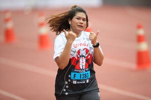 BIB: 1283
                            <button type="button" onclick="openModal(4577569)" class="btn btn-primary btn-sm float-right btn-popup" data-toggle="modal" data-target=".modal-high-quality">
                        <i class="fas fa-shopping-cart"></i> Add to Cart
                    </button>
                                            <button type="button" onclick="isThisMe(4577569, true)" class="btn btn-success btn-sm float-right btn-popup btn-isme hidden" data-toggle="tooltip" data-placement="bottom" title="นี่คือรูปของคุณใช่ไหม คลิกที่นี่เพื่อเอาเข้าอัลบั้ม">
                        <i class="fas fa-plus"></i> Add to album
                    </button>
                    <button type="button" onclick="isThisMe(4577569, false)" class="btn btn-warning btn-sm float-right btn-popup btn-isnotme hidden">
                        <i class="fas fa-ban"></i> Remove from album
                    </button>