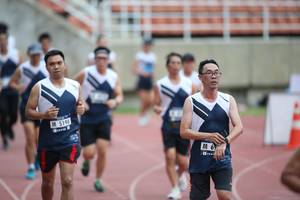 BIB: 5198
                            <button type="button" onclick="openModal(4569388)" class="btn btn-primary btn-sm float-right btn-popup" data-toggle="modal" data-target=".modal-high-quality">
                        <i class="fas fa-shopping-cart"></i> Add to Cart
                    </button>
                                            <button type="button" onclick="isThisMe(4569388, true)" class="btn btn-success btn-sm float-right btn-popup btn-isme hidden" data-toggle="tooltip" data-placement="bottom" title="นี่คือรูปของคุณใช่ไหม คลิกที่นี่เพื่อเอาเข้าอัลบั้ม">
                        <i class="fas fa-plus"></i> Add to album
                    </button>
                    <button type="button" onclick="isThisMe(4569388, false)" class="btn btn-warning btn-sm float-right btn-popup btn-isnotme hidden">
                        <i class="fas fa-ban"></i> Remove from album
                    </button>