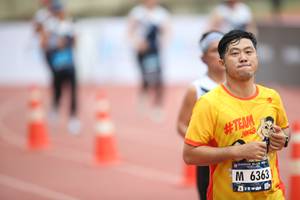 BIB: 6363
                            <button type="button" onclick="openModal(4575433)" class="btn btn-primary btn-sm float-right btn-popup" data-toggle="modal" data-target=".modal-high-quality">
                        <i class="fas fa-shopping-cart"></i> Add to Cart
                    </button>
                                            <button type="button" onclick="isThisMe(4575433, true)" class="btn btn-success btn-sm float-right btn-popup btn-isme hidden" data-toggle="tooltip" data-placement="bottom" title="นี่คือรูปของคุณใช่ไหม คลิกที่นี่เพื่อเอาเข้าอัลบั้ม">
                        <i class="fas fa-plus"></i> Add to album
                    </button>
                    <button type="button" onclick="isThisMe(4575433, false)" class="btn btn-warning btn-sm float-right btn-popup btn-isnotme hidden">
                        <i class="fas fa-ban"></i> Remove from album
                    </button>