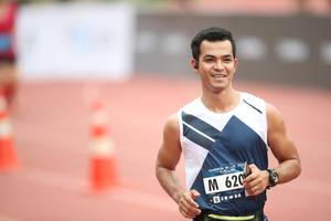 BIB: 620
                            <button type="button" onclick="openModal(4576423)" class="btn btn-primary btn-sm float-right btn-popup" data-toggle="modal" data-target=".modal-high-quality">
                        <i class="fas fa-shopping-cart"></i> Add to Cart
                    </button>
                                            <button type="button" onclick="isThisMe(4576423, true)" class="btn btn-success btn-sm float-right btn-popup btn-isme hidden" data-toggle="tooltip" data-placement="bottom" title="นี่คือรูปของคุณใช่ไหม คลิกที่นี่เพื่อเอาเข้าอัลบั้ม">
                        <i class="fas fa-plus"></i> Add to album
                    </button>
                    <button type="button" onclick="isThisMe(4576423, false)" class="btn btn-warning btn-sm float-right btn-popup btn-isnotme hidden">
                        <i class="fas fa-ban"></i> Remove from album
                    </button>