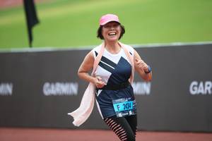 BIB: 2434
                            <button type="button" onclick="openModal(4577529)" class="btn btn-primary btn-sm float-right btn-popup" data-toggle="modal" data-target=".modal-high-quality">
                        <i class="fas fa-shopping-cart"></i> Add to Cart
                    </button>
                                            <button type="button" onclick="isThisMe(4577529, true)" class="btn btn-success btn-sm float-right btn-popup btn-isme hidden" data-toggle="tooltip" data-placement="bottom" title="นี่คือรูปของคุณใช่ไหม คลิกที่นี่เพื่อเอาเข้าอัลบั้ม">
                        <i class="fas fa-plus"></i> Add to album
                    </button>
                    <button type="button" onclick="isThisMe(4577529, false)" class="btn btn-warning btn-sm float-right btn-popup btn-isnotme hidden">
                        <i class="fas fa-ban"></i> Remove from album
                    </button>