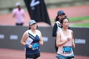 BIB: 2027, 1138
                            <button type="button" onclick="openModal(4575491)" class="btn btn-primary btn-sm float-right btn-popup" data-toggle="modal" data-target=".modal-high-quality">
                        <i class="fas fa-shopping-cart"></i> Add to Cart
                    </button>
                                            <button type="button" onclick="isThisMe(4575491, true)" class="btn btn-success btn-sm float-right btn-popup btn-isme hidden" data-toggle="tooltip" data-placement="bottom" title="นี่คือรูปของคุณใช่ไหม คลิกที่นี่เพื่อเอาเข้าอัลบั้ม">
                        <i class="fas fa-plus"></i> Add to album
                    </button>
                    <button type="button" onclick="isThisMe(4575491, false)" class="btn btn-warning btn-sm float-right btn-popup btn-isnotme hidden">
                        <i class="fas fa-ban"></i> Remove from album
                    </button>