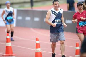 BIB: 5443, 2473
                            <button type="button" onclick="openModal(4576253)" class="btn btn-primary btn-sm float-right btn-popup" data-toggle="modal" data-target=".modal-high-quality">
                        <i class="fas fa-shopping-cart"></i> Add to Cart
                    </button>
                                            <button type="button" onclick="isThisMe(4576253, true)" class="btn btn-success btn-sm float-right btn-popup btn-isme hidden" data-toggle="tooltip" data-placement="bottom" title="นี่คือรูปของคุณใช่ไหม คลิกที่นี่เพื่อเอาเข้าอัลบั้ม">
                        <i class="fas fa-plus"></i> Add to album
                    </button>
                    <button type="button" onclick="isThisMe(4576253, false)" class="btn btn-warning btn-sm float-right btn-popup btn-isnotme hidden">
                        <i class="fas fa-ban"></i> Remove from album
                    </button>