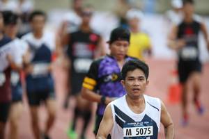 BIB: 5075
                            <button type="button" onclick="openModal(4565499)" class="btn btn-primary btn-sm float-right btn-popup" data-toggle="modal" data-target=".modal-high-quality">
                        <i class="fas fa-shopping-cart"></i> Add to Cart
                    </button>
                                            <button type="button" onclick="isThisMe(4565499, true)" class="btn btn-success btn-sm float-right btn-popup btn-isme hidden" data-toggle="tooltip" data-placement="bottom" title="นี่คือรูปของคุณใช่ไหม คลิกที่นี่เพื่อเอาเข้าอัลบั้ม">
                        <i class="fas fa-plus"></i> Add to album
                    </button>
                    <button type="button" onclick="isThisMe(4565499, false)" class="btn btn-warning btn-sm float-right btn-popup btn-isnotme hidden">
                        <i class="fas fa-ban"></i> Remove from album
                    </button>