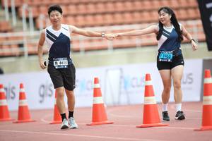 BIB: 1453, 6614
                            <button type="button" onclick="openModal(4577678)" class="btn btn-primary btn-sm float-right btn-popup" data-toggle="modal" data-target=".modal-high-quality">
                        <i class="fas fa-shopping-cart"></i> Add to Cart
                    </button>
                                            <button type="button" onclick="isThisMe(4577678, true)" class="btn btn-success btn-sm float-right btn-popup btn-isme hidden" data-toggle="tooltip" data-placement="bottom" title="นี่คือรูปของคุณใช่ไหม คลิกที่นี่เพื่อเอาเข้าอัลบั้ม">
                        <i class="fas fa-plus"></i> Add to album
                    </button>
                    <button type="button" onclick="isThisMe(4577678, false)" class="btn btn-warning btn-sm float-right btn-popup btn-isnotme hidden">
                        <i class="fas fa-ban"></i> Remove from album
                    </button>