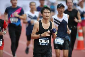 BIB: 5901
                            <button type="button" onclick="openModal(4567035)" class="btn btn-primary btn-sm float-right btn-popup" data-toggle="modal" data-target=".modal-high-quality">
                        <i class="fas fa-shopping-cart"></i> Add to Cart
                    </button>
                                            <button type="button" onclick="isThisMe(4567035, true)" class="btn btn-success btn-sm float-right btn-popup btn-isme hidden" data-toggle="tooltip" data-placement="bottom" title="นี่คือรูปของคุณใช่ไหม คลิกที่นี่เพื่อเอาเข้าอัลบั้ม">
                        <i class="fas fa-plus"></i> Add to album
                    </button>
                    <button type="button" onclick="isThisMe(4567035, false)" class="btn btn-warning btn-sm float-right btn-popup btn-isnotme hidden">
                        <i class="fas fa-ban"></i> Remove from album
                    </button>