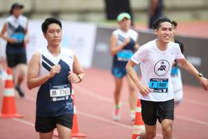 BIB: 1980, 7765
                            <button type="button" onclick="openModal(4573458)" class="btn btn-primary btn-sm float-right btn-popup" data-toggle="modal" data-target=".modal-high-quality">
                        <i class="fas fa-shopping-cart"></i> Add to Cart
                    </button>
                                            <button type="button" onclick="isThisMe(4573458, true)" class="btn btn-success btn-sm float-right btn-popup btn-isme hidden" data-toggle="tooltip" data-placement="bottom" title="นี่คือรูปของคุณใช่ไหม คลิกที่นี่เพื่อเอาเข้าอัลบั้ม">
                        <i class="fas fa-plus"></i> Add to album
                    </button>
                    <button type="button" onclick="isThisMe(4573458, false)" class="btn btn-warning btn-sm float-right btn-popup btn-isnotme hidden">
                        <i class="fas fa-ban"></i> Remove from album
                    </button>