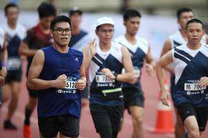 BIB: 706, 612
                            <button type="button" onclick="openModal(4567088)" class="btn btn-primary btn-sm float-right btn-popup" data-toggle="modal" data-target=".modal-high-quality">
                        <i class="fas fa-shopping-cart"></i> Add to Cart
                    </button>
                                            <button type="button" onclick="isThisMe(4567088, true)" class="btn btn-success btn-sm float-right btn-popup btn-isme hidden" data-toggle="tooltip" data-placement="bottom" title="นี่คือรูปของคุณใช่ไหม คลิกที่นี่เพื่อเอาเข้าอัลบั้ม">
                        <i class="fas fa-plus"></i> Add to album
                    </button>
                    <button type="button" onclick="isThisMe(4567088, false)" class="btn btn-warning btn-sm float-right btn-popup btn-isnotme hidden">
                        <i class="fas fa-ban"></i> Remove from album
                    </button>