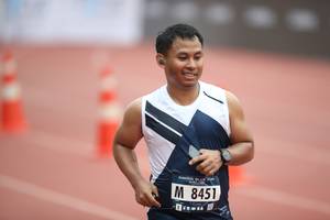 BIB: 8451
                            <button type="button" onclick="openModal(4576949)" class="btn btn-primary btn-sm float-right btn-popup" data-toggle="modal" data-target=".modal-high-quality">
                        <i class="fas fa-shopping-cart"></i> Add to Cart
                    </button>
                                            <button type="button" onclick="isThisMe(4576949, true)" class="btn btn-success btn-sm float-right btn-popup btn-isme hidden" data-toggle="tooltip" data-placement="bottom" title="นี่คือรูปของคุณใช่ไหม คลิกที่นี่เพื่อเอาเข้าอัลบั้ม">
                        <i class="fas fa-plus"></i> Add to album
                    </button>
                    <button type="button" onclick="isThisMe(4576949, false)" class="btn btn-warning btn-sm float-right btn-popup btn-isnotme hidden">
                        <i class="fas fa-ban"></i> Remove from album
                    </button>