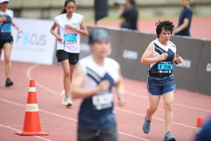 BIB: 2105
                            <button type="button" onclick="openModal(4573940)" class="btn btn-primary btn-sm float-right btn-popup" data-toggle="modal" data-target=".modal-high-quality">
                        <i class="fas fa-shopping-cart"></i> Add to Cart
                    </button>
                                            <button type="button" onclick="isThisMe(4573940, true)" class="btn btn-success btn-sm float-right btn-popup btn-isme hidden" data-toggle="tooltip" data-placement="bottom" title="นี่คือรูปของคุณใช่ไหม คลิกที่นี่เพื่อเอาเข้าอัลบั้ม">
                        <i class="fas fa-plus"></i> Add to album
                    </button>
                    <button type="button" onclick="isThisMe(4573940, false)" class="btn btn-warning btn-sm float-right btn-popup btn-isnotme hidden">
                        <i class="fas fa-ban"></i> Remove from album
                    </button>